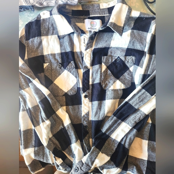 Girls size XL flannel - Picture 1 of 1